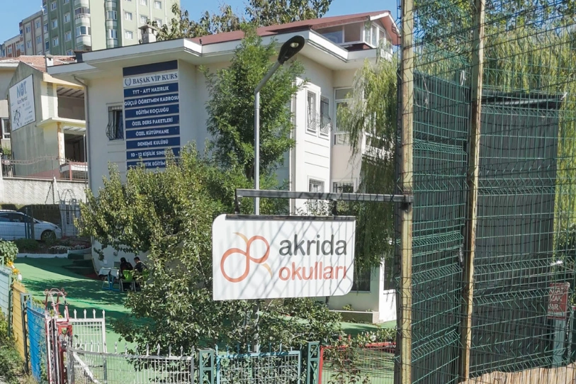 Akrida Okulları